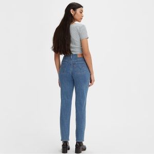 Levi’s classic straight jeans